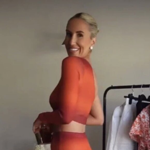 NEW Zara Blogger-Fave One-Shoulder Tie-Dye Crop Top, Size S - Picture 9 of 16